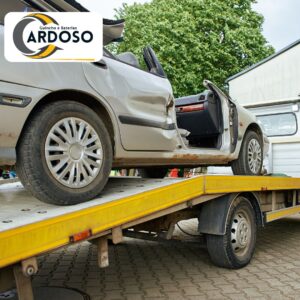 Guincho para transporte de veículos em carreta